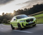2022 BMW X4 M (Color: Sao Paulo Yellow) Front Three-Quarter Wallpapers 150x120 (4)