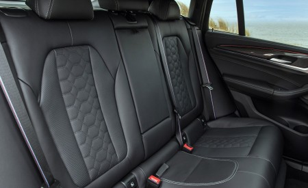 2022 BMW X4 M Competition Interior Rear Seats Wallpapers 450x275 (49)