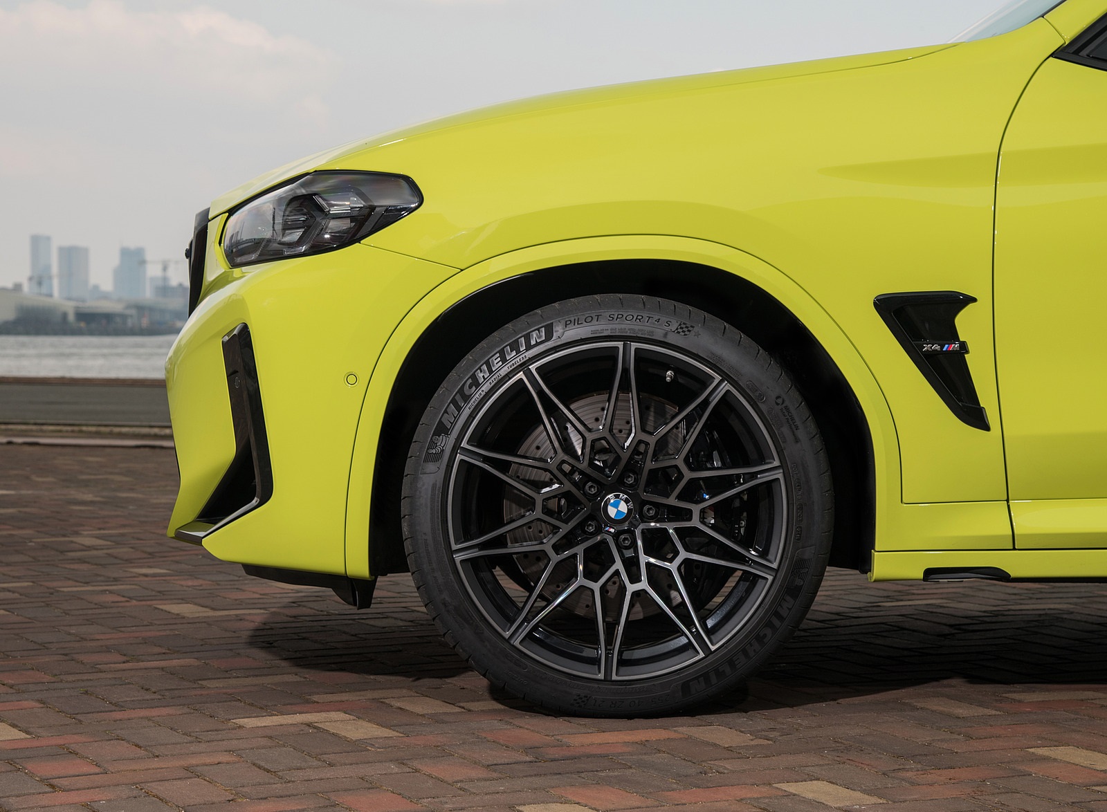 2022 BMW X4 M Competition Wheel Wallpapers #26 of 194