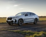 2022 BMW X4 M40i Front Three-Quarter Wallpapers 150x120 (19)