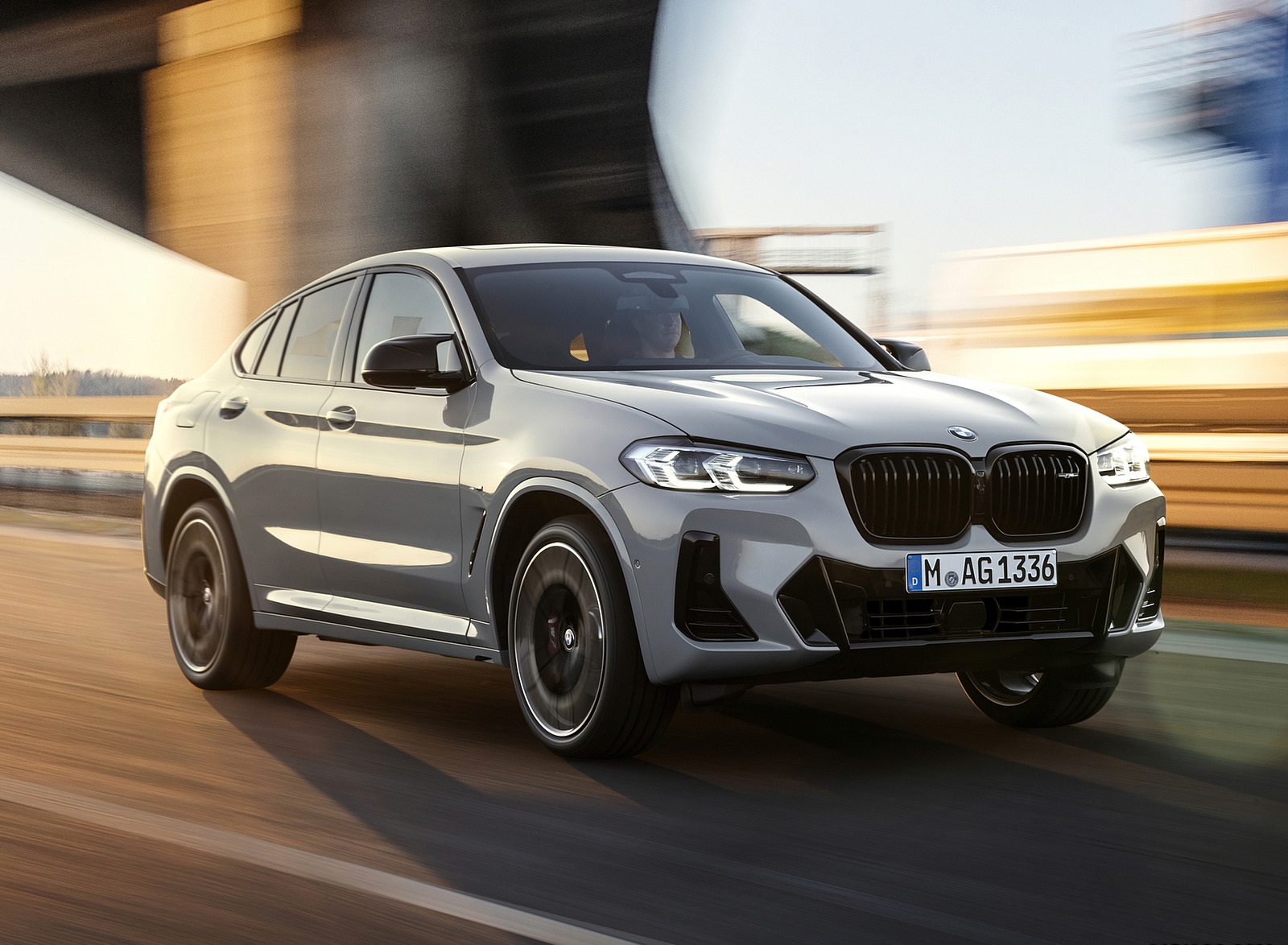 2022 BMW X4 M40i Front Three-Quarter Wallpapers  (7)
