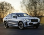 2022 BMW X4 M40i Front Three-Quarter Wallpapers 150x120 (2)