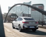 2022 BMW X4 M40i Rear Three-Quarter Wallpapers 150x120 (13)