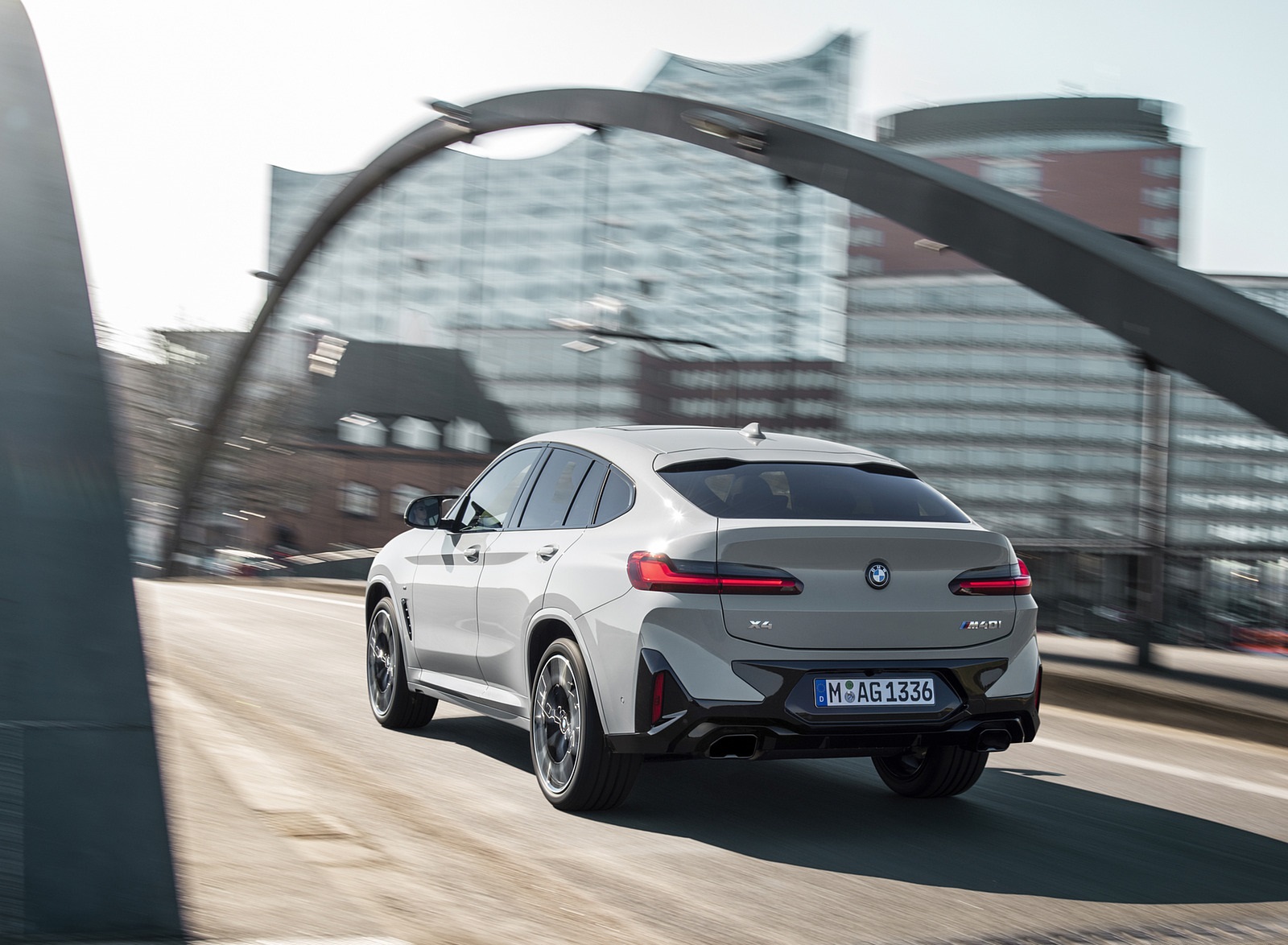 2022 BMW X4 M40i Rear Three-Quarter Wallpapers (13)