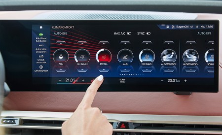 2022 BMW iX xDrive40 Central Console Wallpapers  450x275 (75)