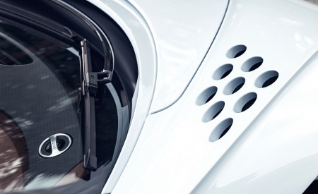 2022 Bugatti Chiron Super Sport Detail Wallpapers 450x275 (35)