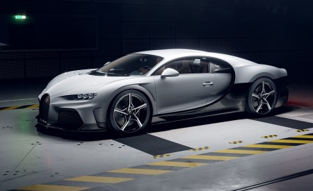 2022 Bugatti Chiron Super Sport Front Three-Quarter Wallpapers  450x275 (41)