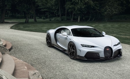 2022 Bugatti Chiron Super Sport Front Three-Quarter Wallpapers 450x275 (24)