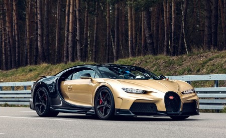 2022 Bugatti Chiron Super Sport Hight-Speed Testing Wallpapers 450x275 (6)