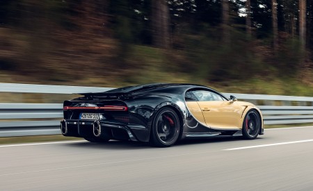 2022 Bugatti Chiron Super Sport Hight-Speed Testing Wallpapers 450x275 (8)