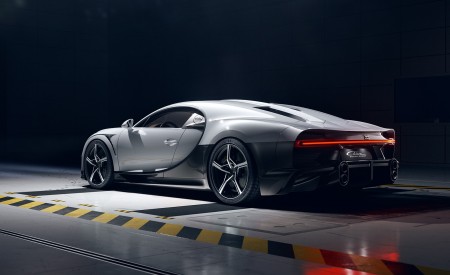 2022 Bugatti Chiron Super Sport Rear Three-Quarter Wallpapers 450x275 (44)