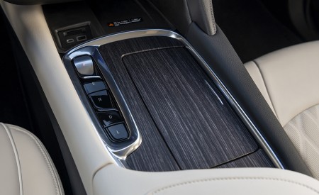 2022 Buick Enclave Avenir Interior Detail Wallpapers 450x275 (19)