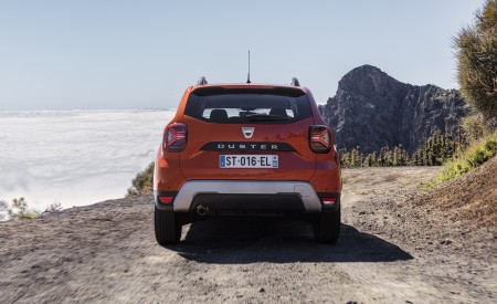 2022 Dacia Duster Rear Wallpapers 450x275 (10)