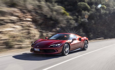 2022 Ferrari 296 GTB Front Three-Quarter Wallpapers 450x275 (3)