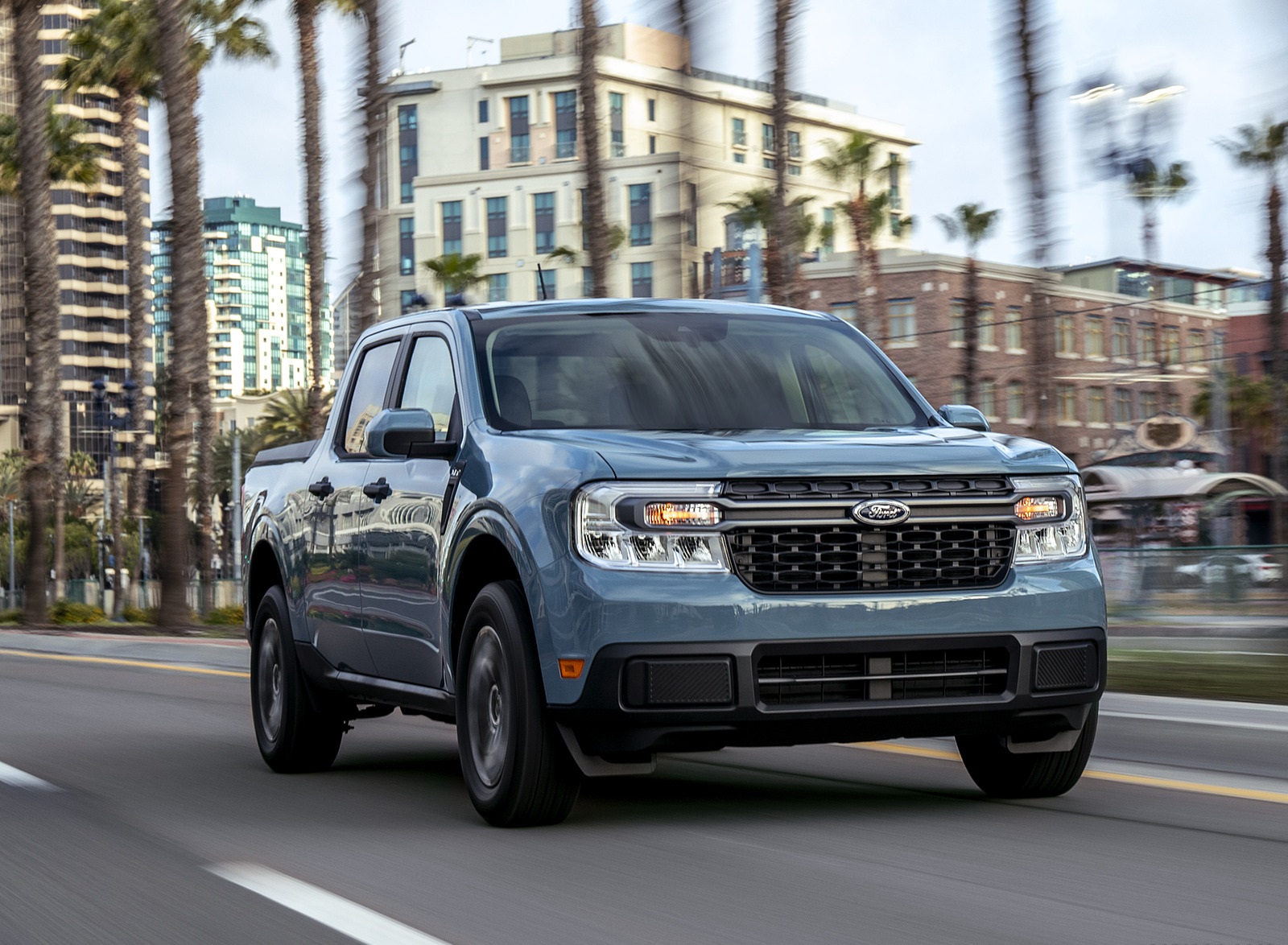 2022 Ford Maverick Hybrid XLT Front Three-Quarter Wallpapers (5)