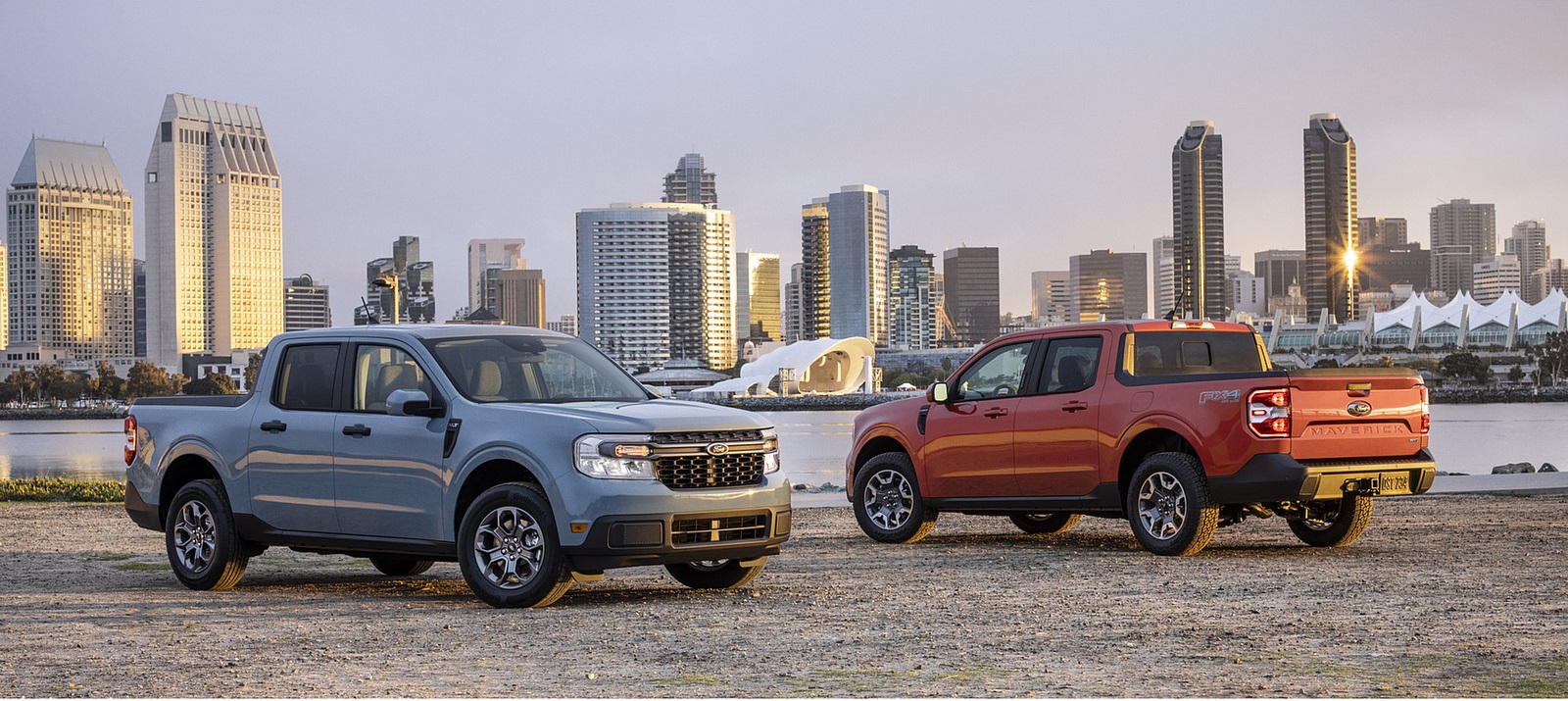 2022 Ford Maverick Hybrid XLT and Ford Maverick Lariat Wallpapers (8)
