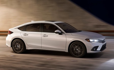 2022 Honda Civic Hatchback Front Three-Quarter Wallpapers 450x275 (2)