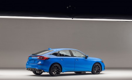 2022 Honda Civic Hatchback Rear Three-Quarter Wallpapers 450x275 (26)