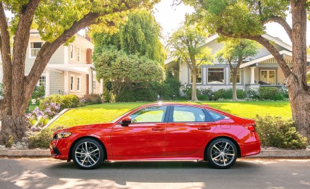 2022 Honda Civic Sedan Touring Side Wallpapers 450x275 (13)