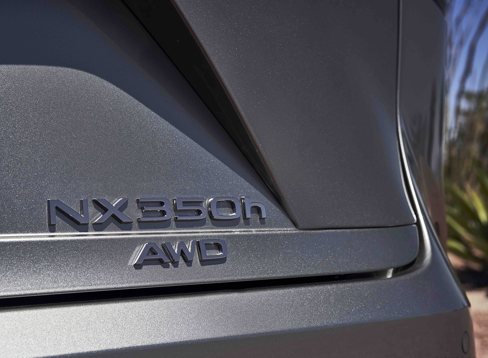 2022 Lexus NX 350h AWD Hybrid Badge Wallpapers (15)