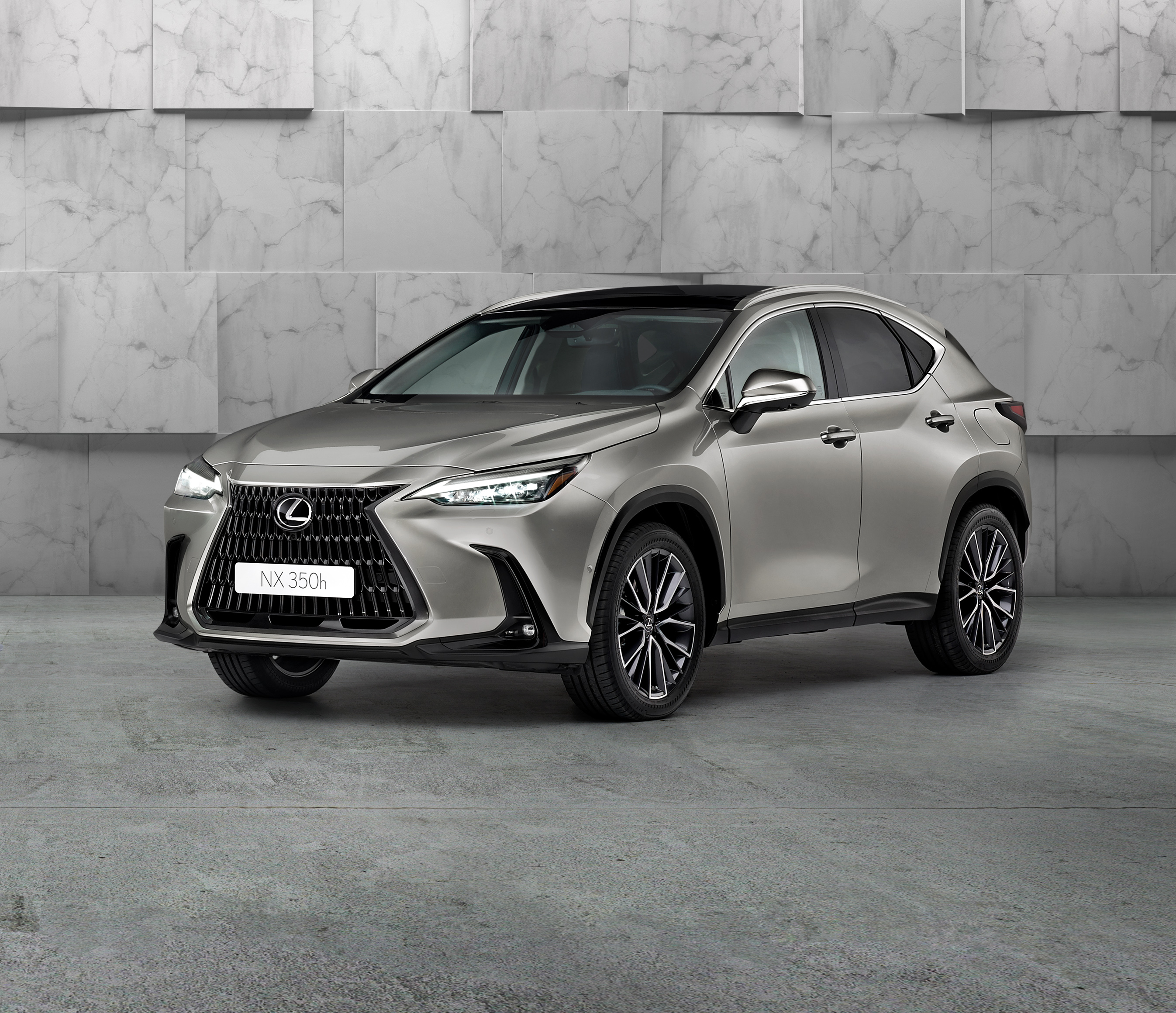 2022 Lexus NX 350h AWD Hybrid Front Three-Quarter Wallpapers (9)