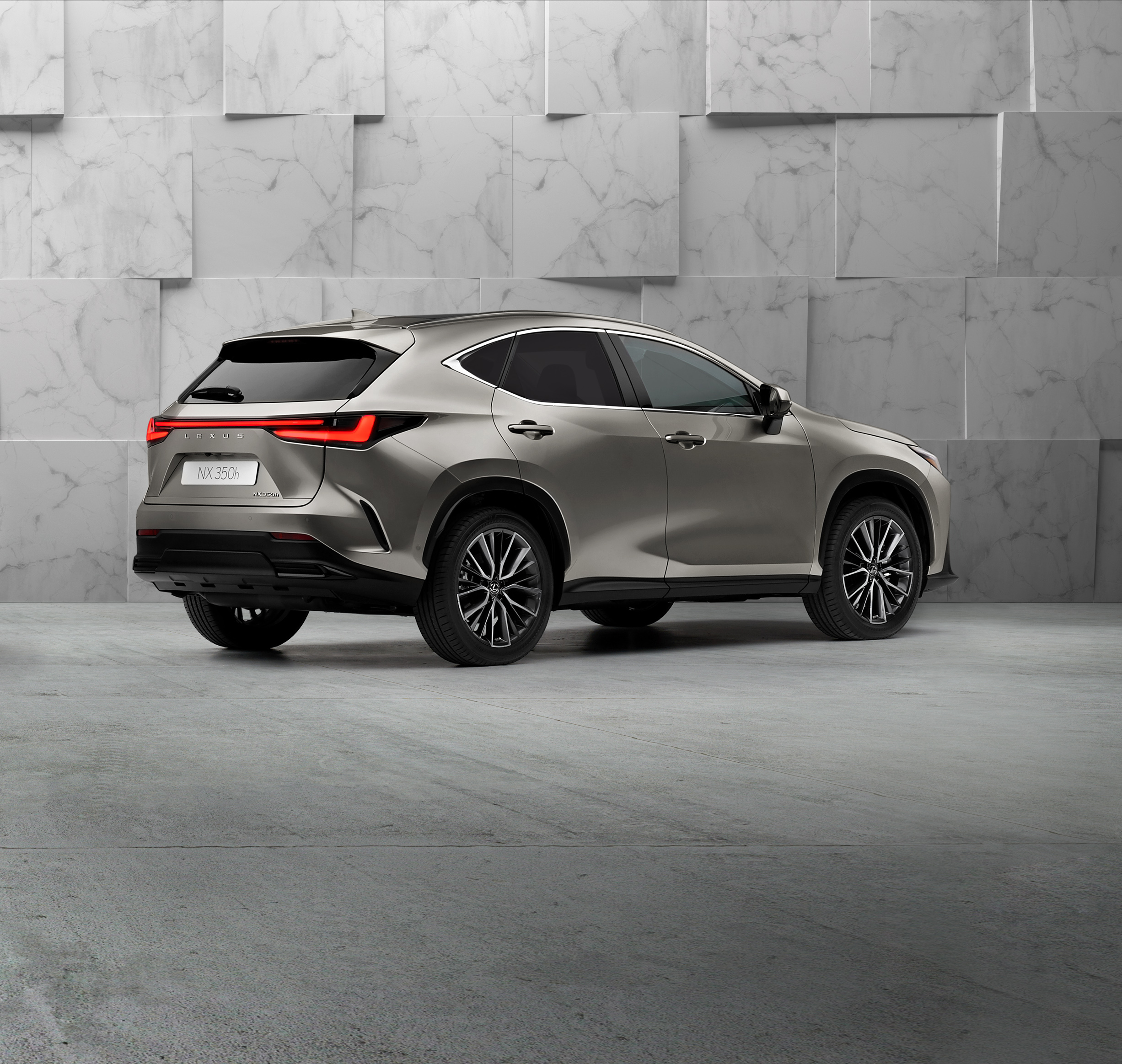 2022 Lexus NX 350h AWD Hybrid Rear Three-Quarter Wallpapers (10)