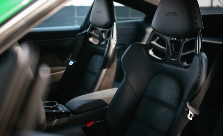 2022 Porsche 911 Carrera GTS (Color: Python Green) Interior Seats Wallpapers 450x275 (128)