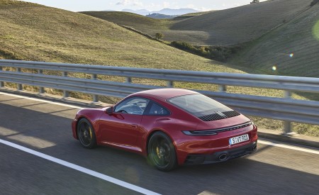2022 Porsche 911 Carrera GTS Rear Three-Quarter Wallpapers 450x275 (140)