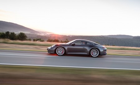 2022 Porsche 911 GT3 with Touring Package (MT; Color: Agate Grey Metallic) Side Wallpapers 450x275 (51)