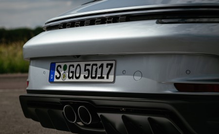 2022 Porsche 911 GT3 with Touring Package (PDK; Color: Dolomite Silver Metallic) Exhaust Wallpapers 450x275 (33)