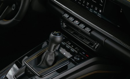 2022 Porsche 911 GT3 with Touring Package (PDK; Color: Dolomite Silver Metallic) Interior Detail Wallpapers 450x275 (40)