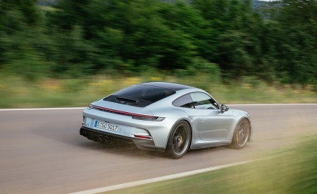 2022 Porsche 911 GT3 with Touring Package (PDK; Color: Dolomite Silver Metallic) Rear Three-Quarter Wallpapers 450x275 (6)
