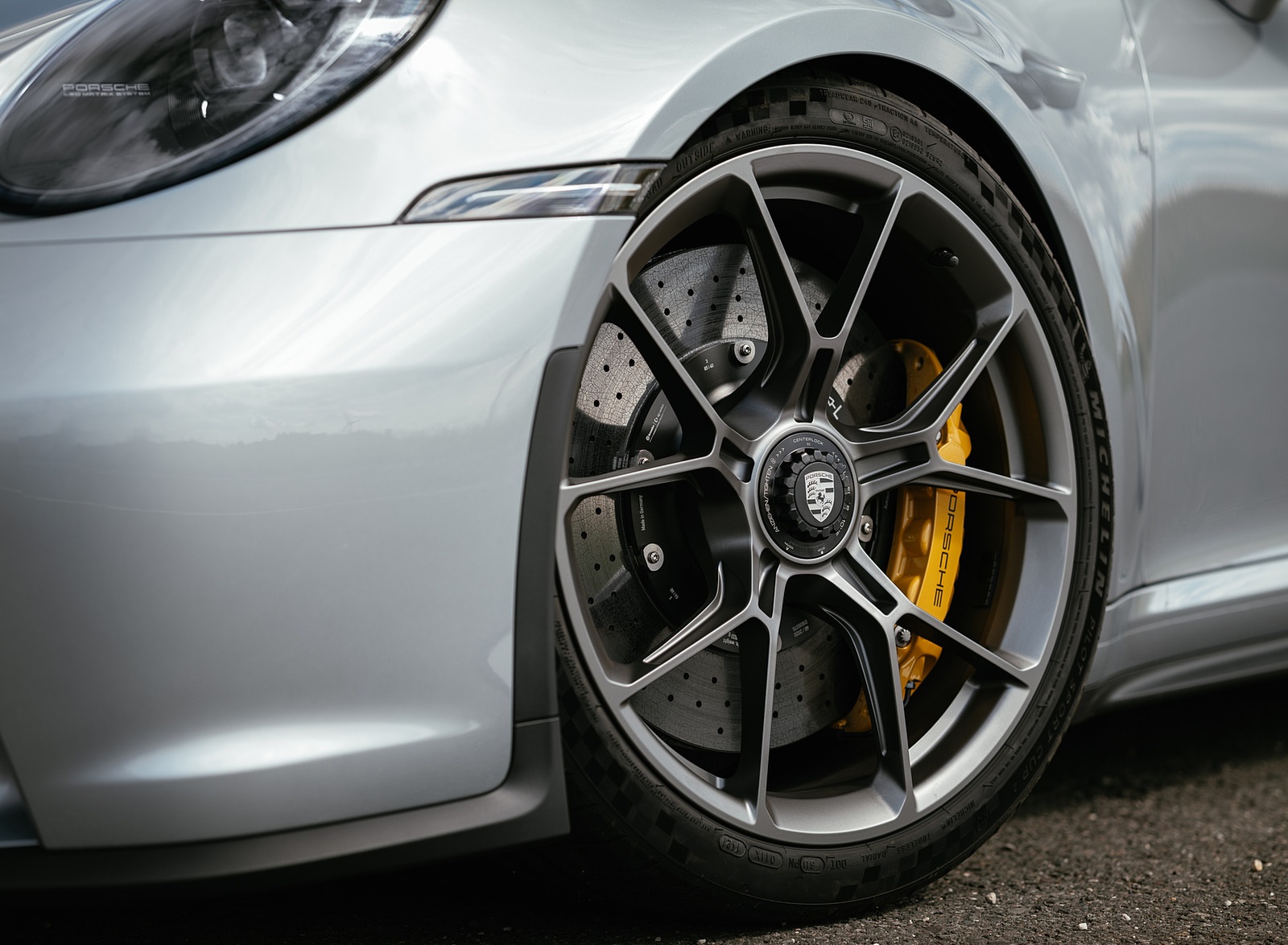 2022 Porsche 911 GT3 with Touring Package (PDK; Color: Dolomite Silver Metallic) Wheel Wallpapers #30 of 117