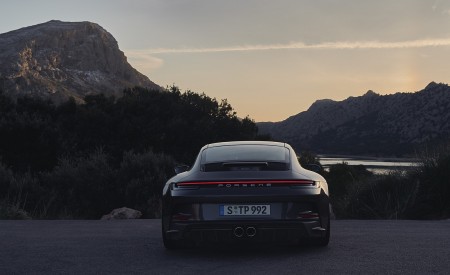 2022 Porsche 911 GT3 with Touring Package Rear Wallpapers 450x275 (110)