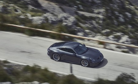 2022 Porsche 911 GT3 with Touring Package Top Wallpapers 450x275 (106)