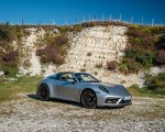 2022 Porsche 911 Targa 4 GTS (Color: GT Silver Metallic) Front Three-Quarter Wallpapers 150x120 (48)
