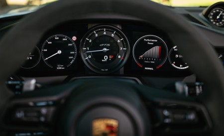 2022 Porsche 911 Targa 4 GTS (Color: GT Silver Metallic) Instrument Cluster Wallpapers 450x275 (48)