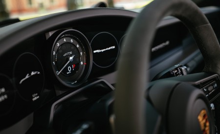 2022 Porsche 911 Targa 4 GTS (Color: GT Silver Metallic) Instrument Cluster Wallpapers  450x275 (47)