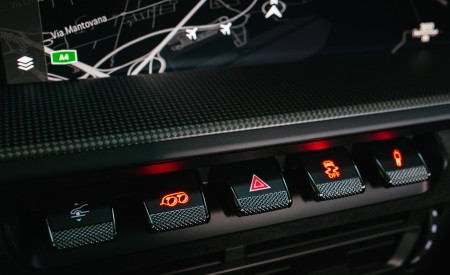 2022 Porsche 911 Targa 4 GTS (Color: GT Silver Metallic) Interior Detail Wallpapers 450x275 (44)