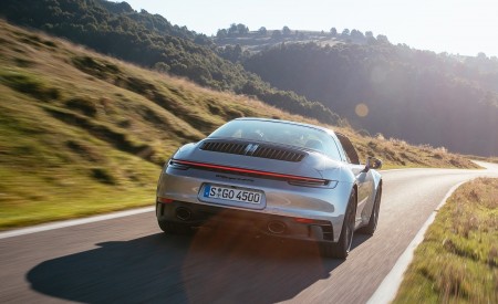 2022 Porsche 911 Targa 4 GTS (Color: GT Silver Metallic) Rear Wallpapers 450x275 (15)