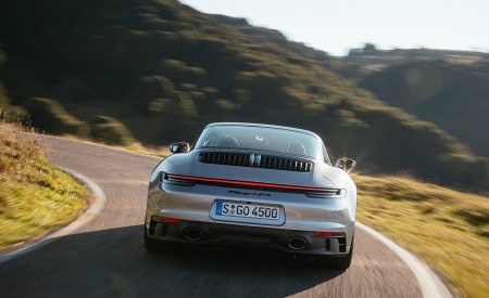 2022 Porsche 911 Targa 4 GTS (Color: GT Silver Metallic) Rear Wallpapers 450x275 (16)