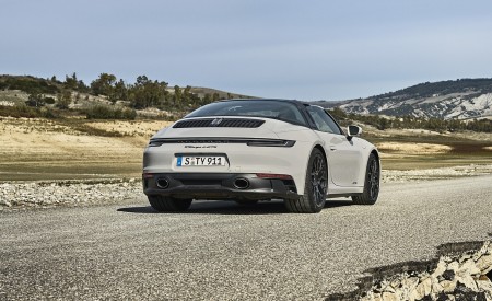 2022 Porsche 911 Targa 4 GTS Rear Three-Quarter Wallpapers 450x275 (60)