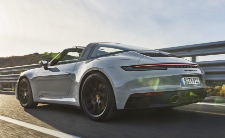 2022 Porsche 911 Targa 4 GTS Rear Three-Quarter Wallpapers 450x275 (52)