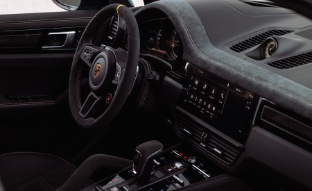2022 Porsche Cayenne Turbo GT (Color: Arctic Grey) Interior Wallpapers 450x275 (159)