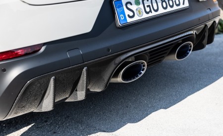 2022 Porsche Cayenne Turbo GT (Color: Crayon) Exhaust Wallpapers 450x275 (197)