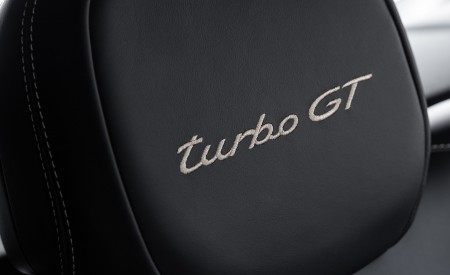 2022 Porsche Cayenne Turbo GT (Color: Porsche Racing Green Metallic) Interior Seats Wallpapers 450x275 (118)