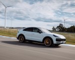 2022 Porsche Cayenne Turbo GT (Color: White) Front Three-Quarter Wallpapers 150x120 (46)
