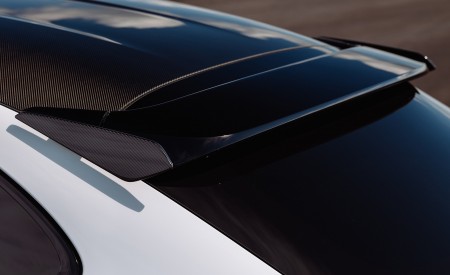 2022 Porsche Cayenne Turbo GT (Color: White) Spoiler Wallpapers 450x275 (66)
