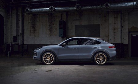 2022 Porsche Cayenne Turbo GT Side Wallpapers 450x275 (224)