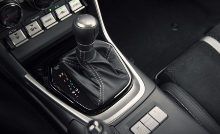 2022 Toyota GR 86 Central Console Wallpapers 450x275 (94)